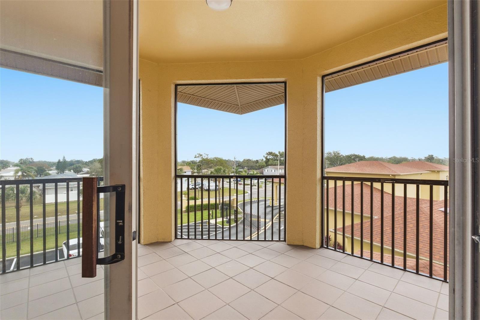 4345 BAYSIDE VILLAGE DR #302, TAMPA, FL — photo 35