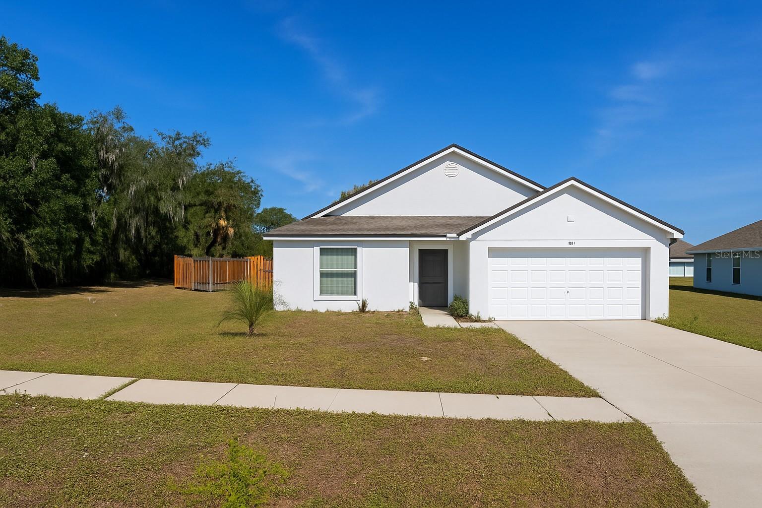 190 W 6TH ST, FROSTPROOF, FL