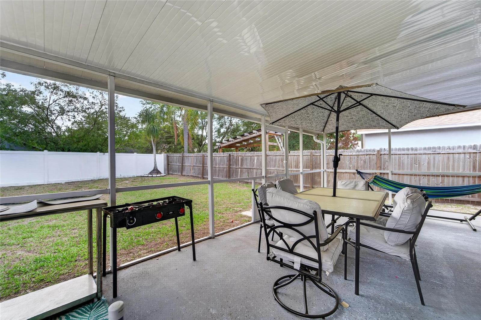 618 SOMERSTONE DR, VALRICO, FL — photo 47