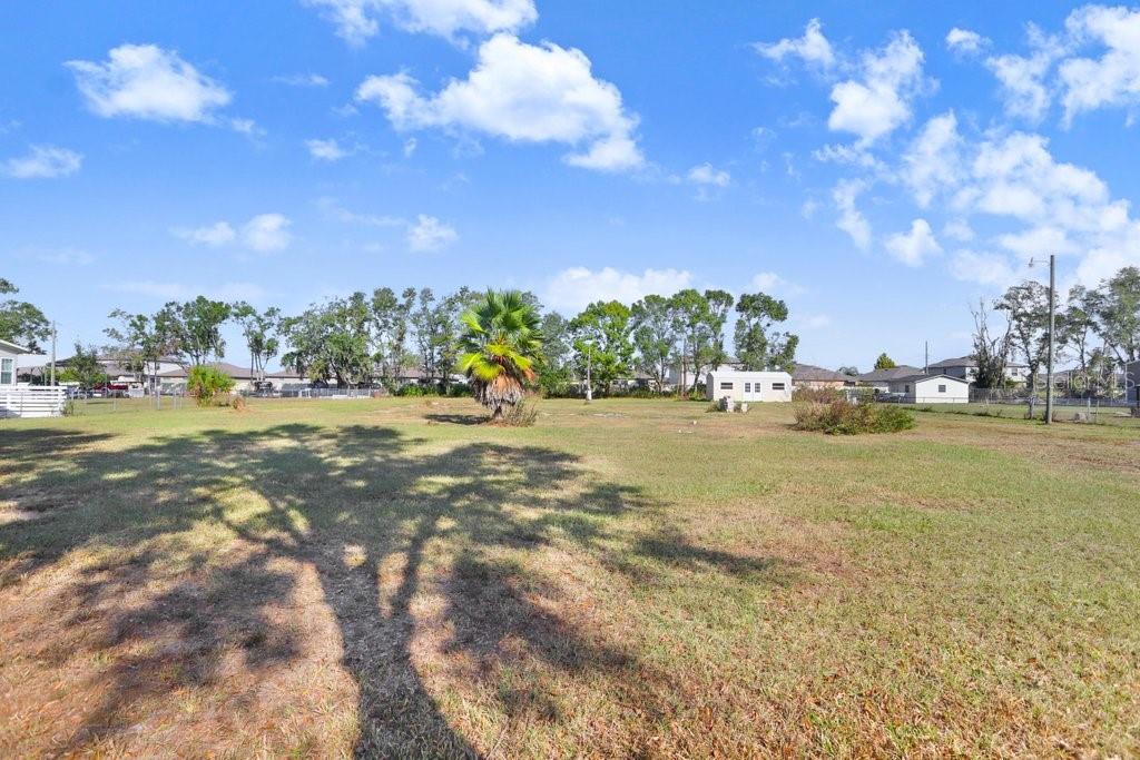 4005 SW TIMBERWOOD DR, LAKELAND, FL — photo 2