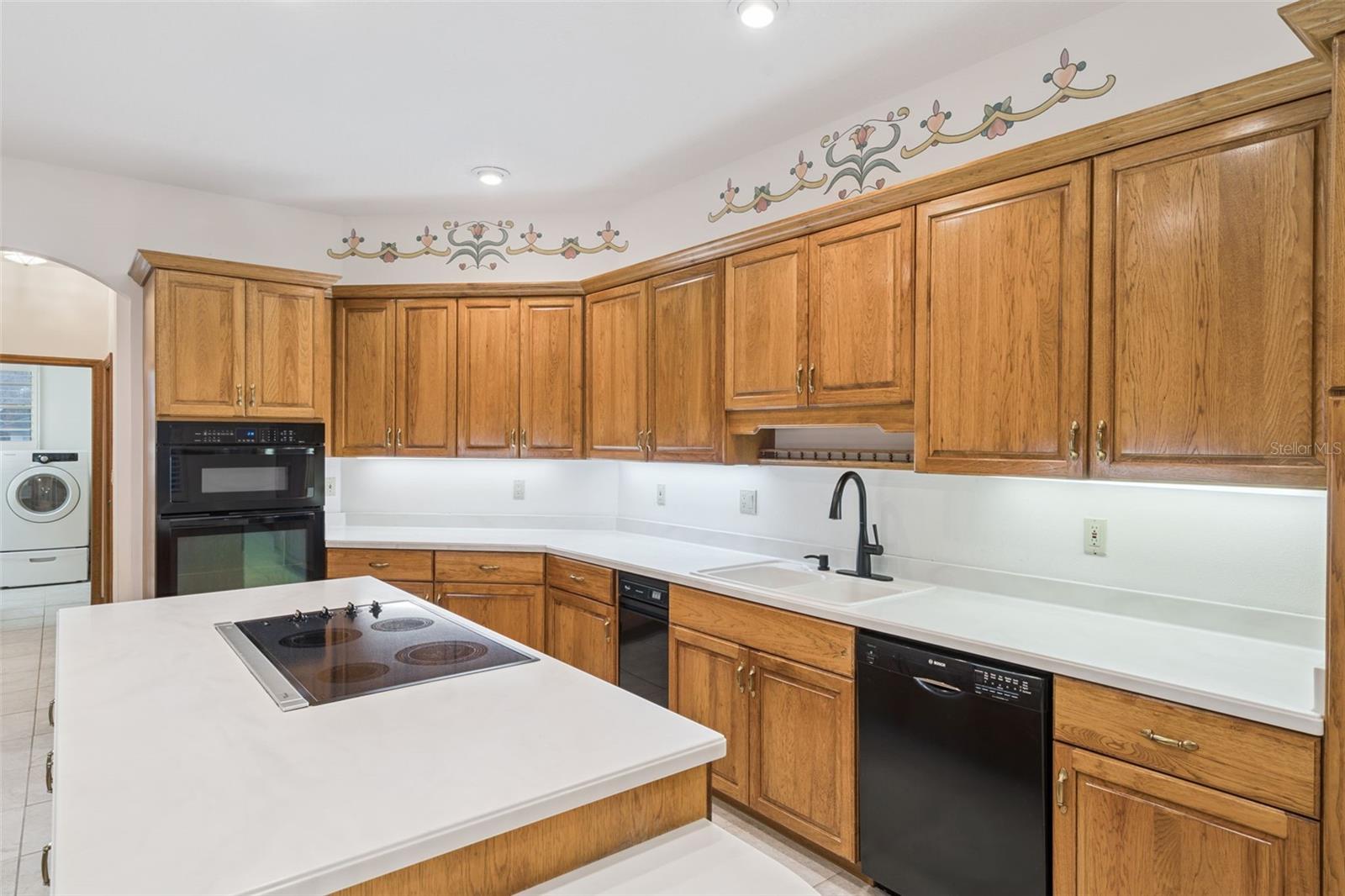 8516 FIRESTONE CIR, CLERMONT, FL — photo 17