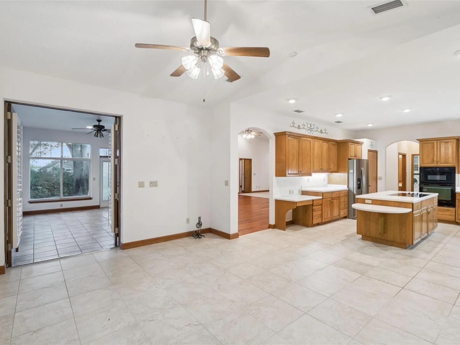 8516 FIRESTONE CIR, CLERMONT, FL — photo 23