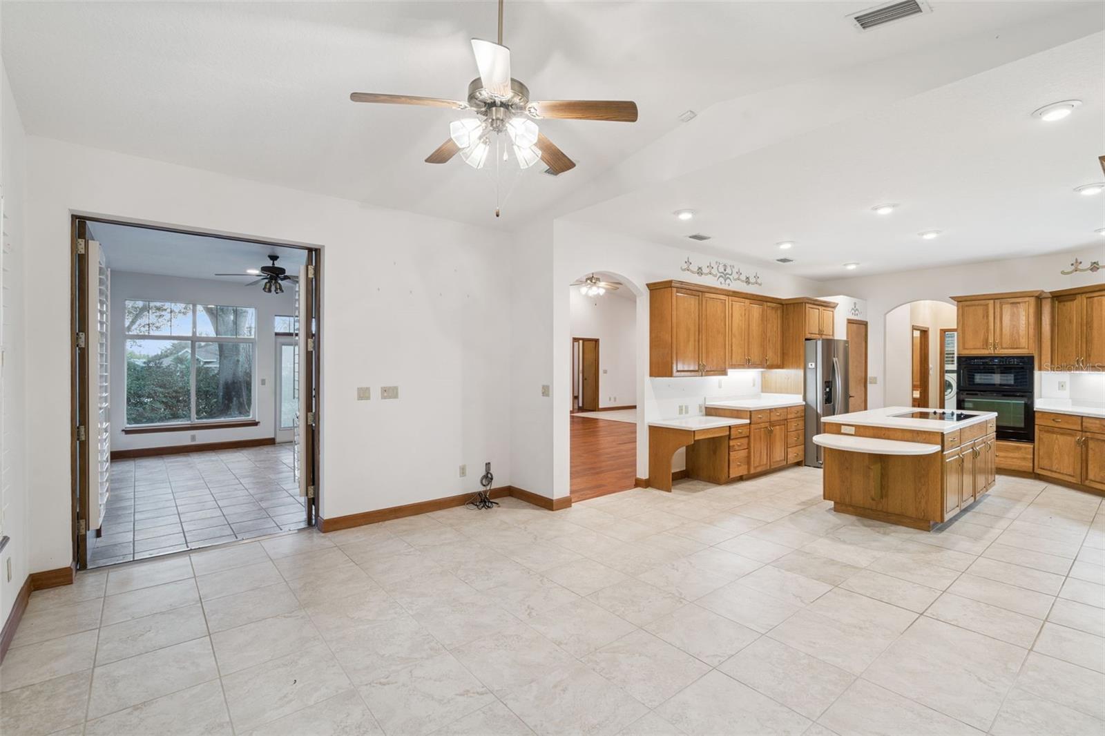 8516 FIRESTONE CIR, CLERMONT, FL — photo 24