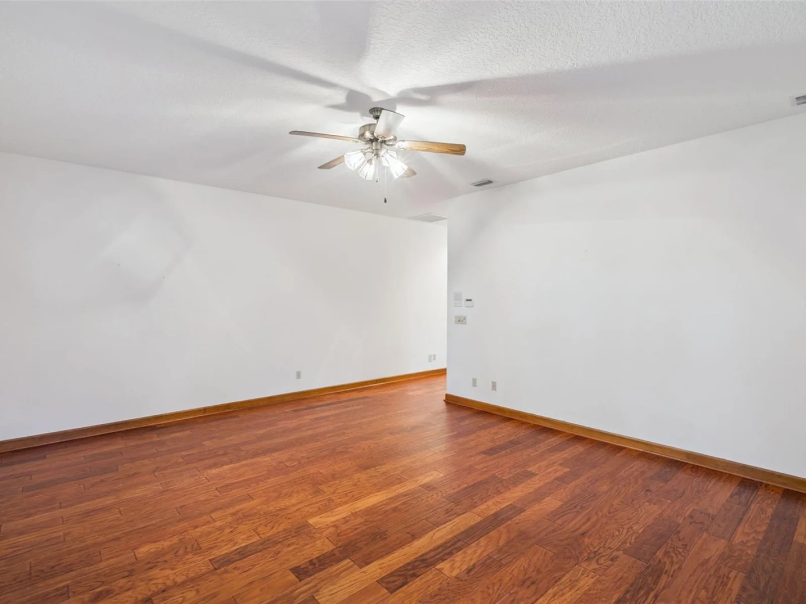 8516 FIRESTONE CIR, CLERMONT, FL — photo 31