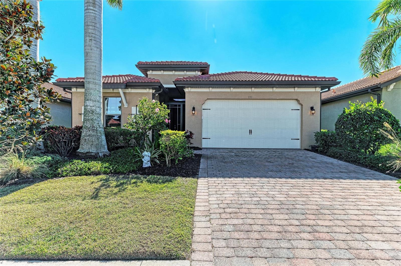 131 MARAVIYA BLVD, NOKOMIS, FL