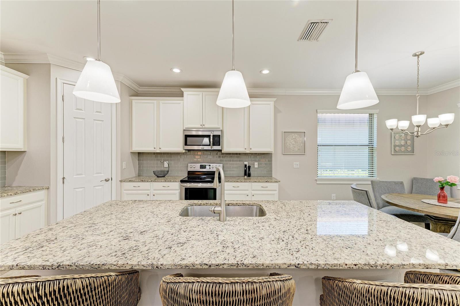 131 MARAVIYA BLVD, NOKOMIS, FL — photo 27
