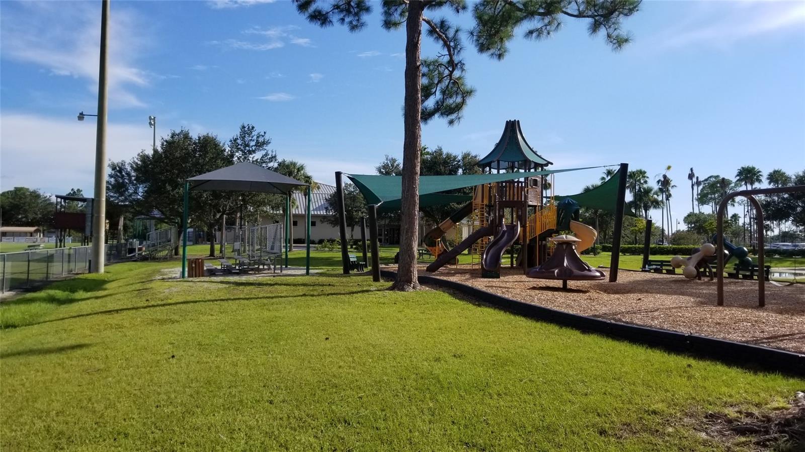 1131209841 & 1131209842 DEVONSHIRE CIR, NORTH PORT, FL — photo 24