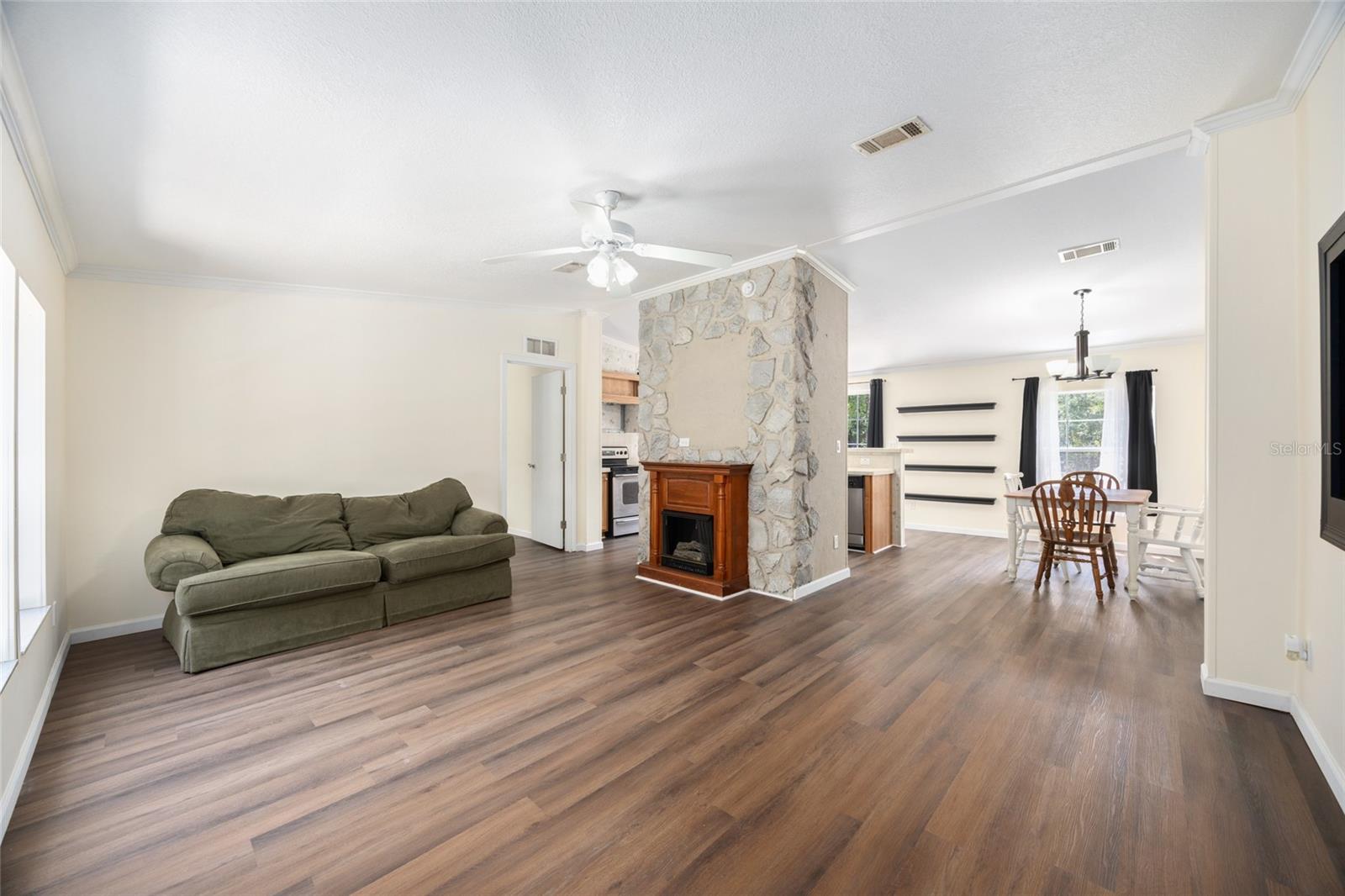 10220 W PAMONDEHO CIR, CRYSTAL RIVER, FL — photo 9