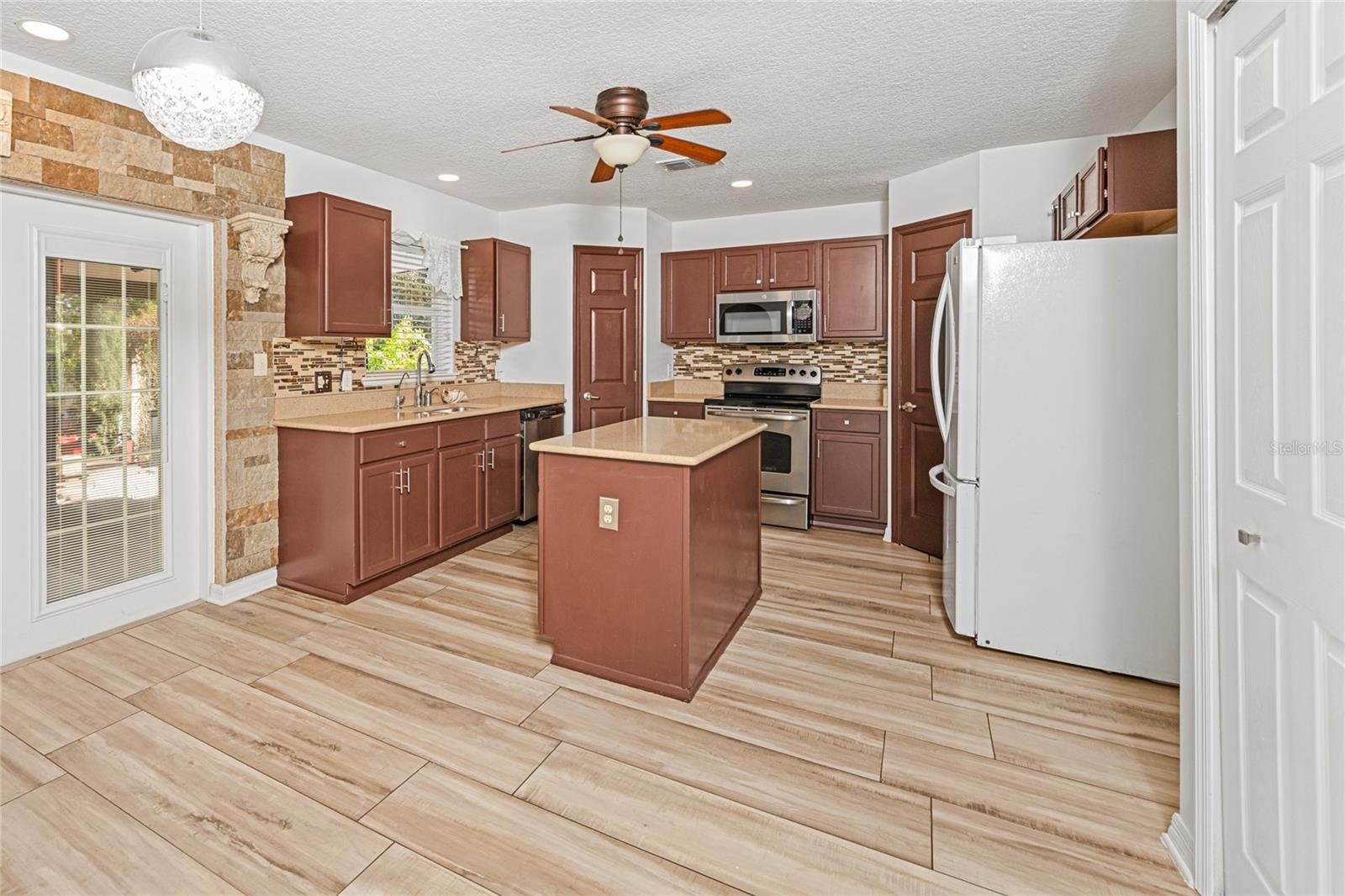 31834 PARKDALE, LEESBURG, FL — photo 7