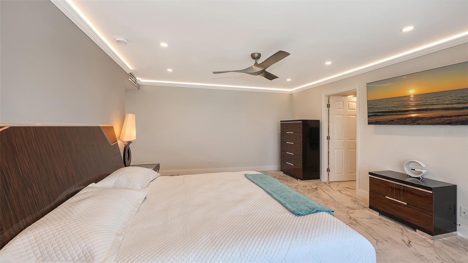 1750 BENJAMIN FRANKLIN DR #9F, SARASOTA, FL — photo 27
