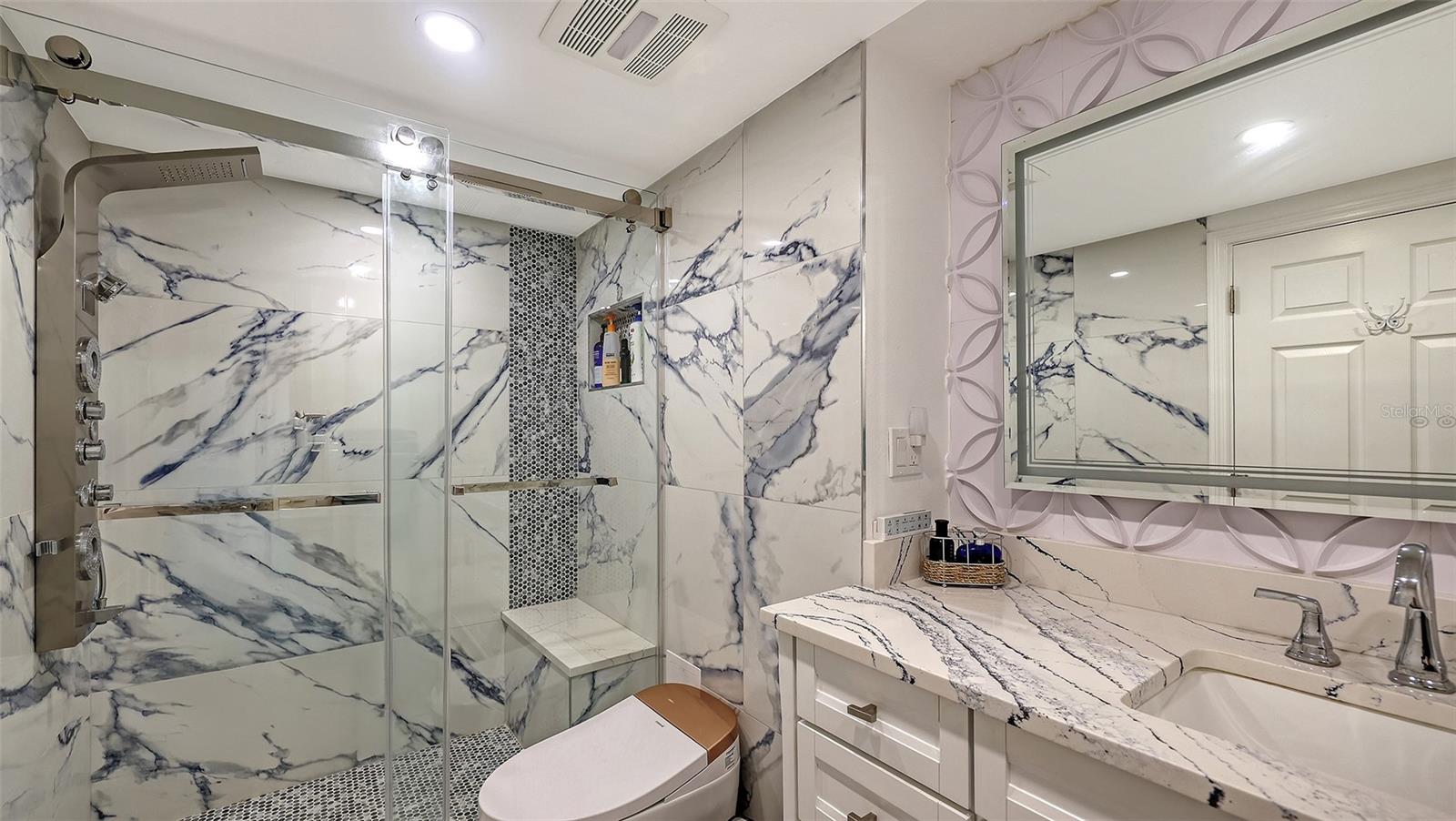 1750 BENJAMIN FRANKLIN DR #9F, SARASOTA, FL — photo 31