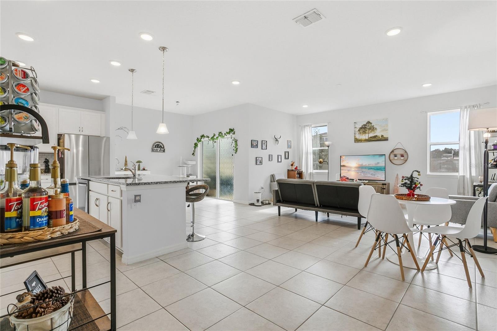 24409 SUNNYS HALO WAY, SORRENTO, FL — photo 5