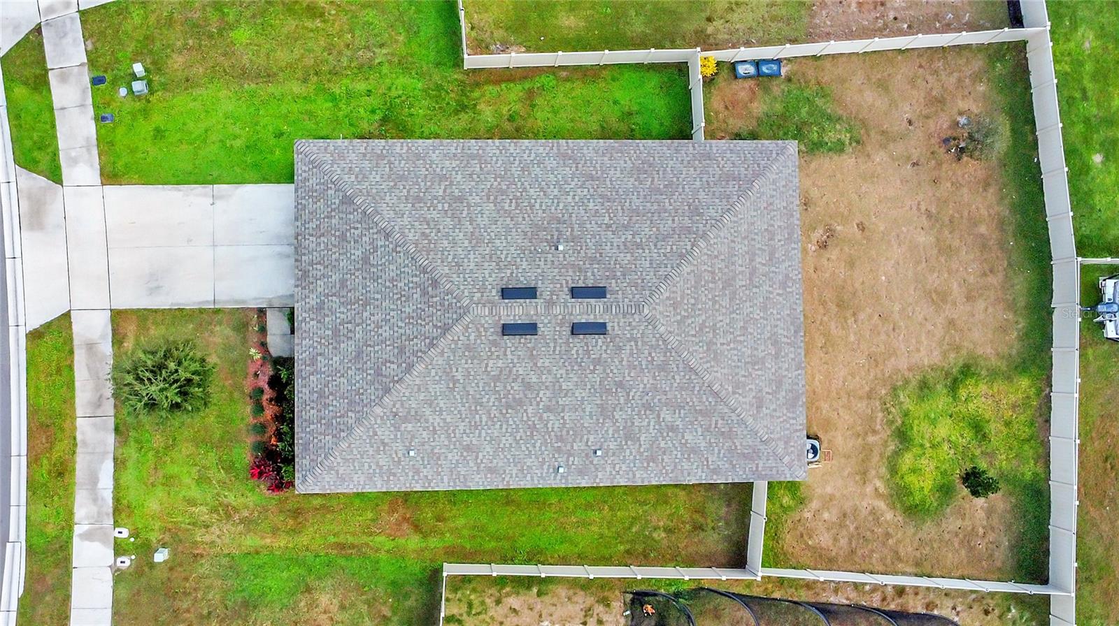 24409 SUNNYS HALO WAY, SORRENTO, FL — photo 58