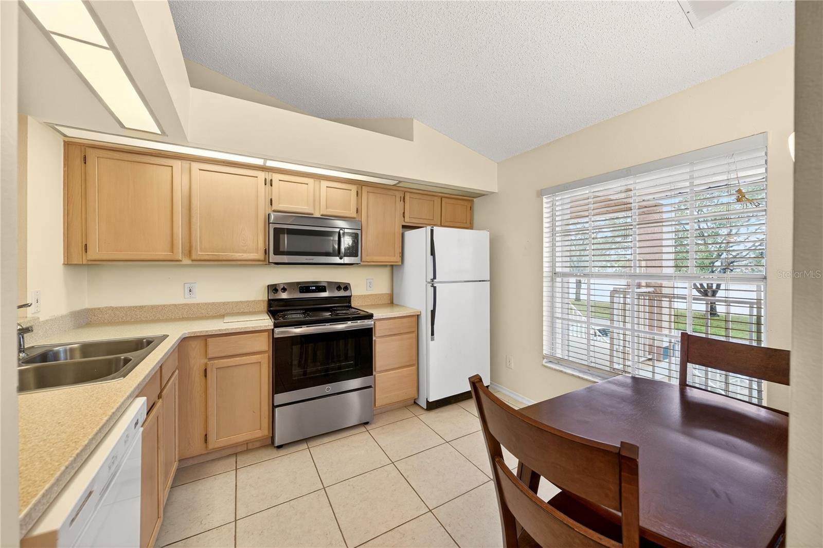 13917 TIMBERLAND DR #201, ORLANDO, FL — photo 7