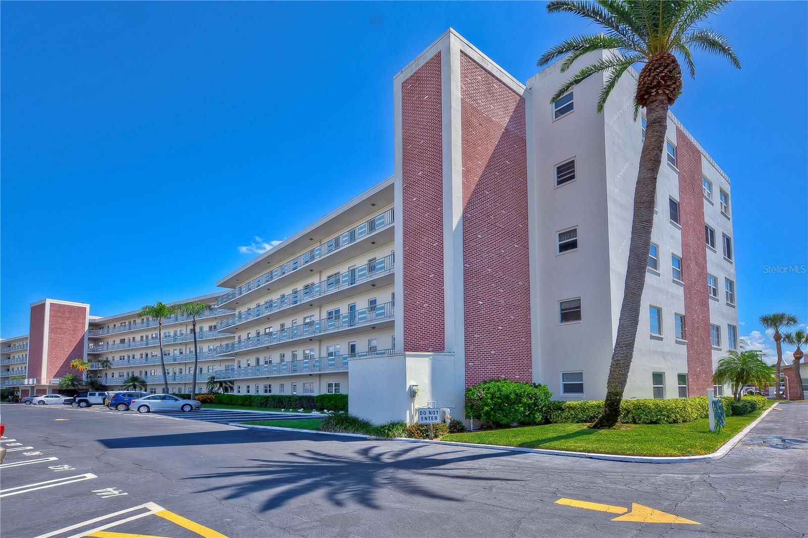 5575 GULF BLVD #323, ST PETE BEACH, FL — photo 3