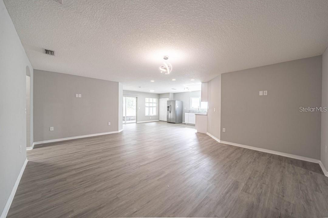 2025 PEACEFUL PALM ST, RUSKIN, FL — photo 4
