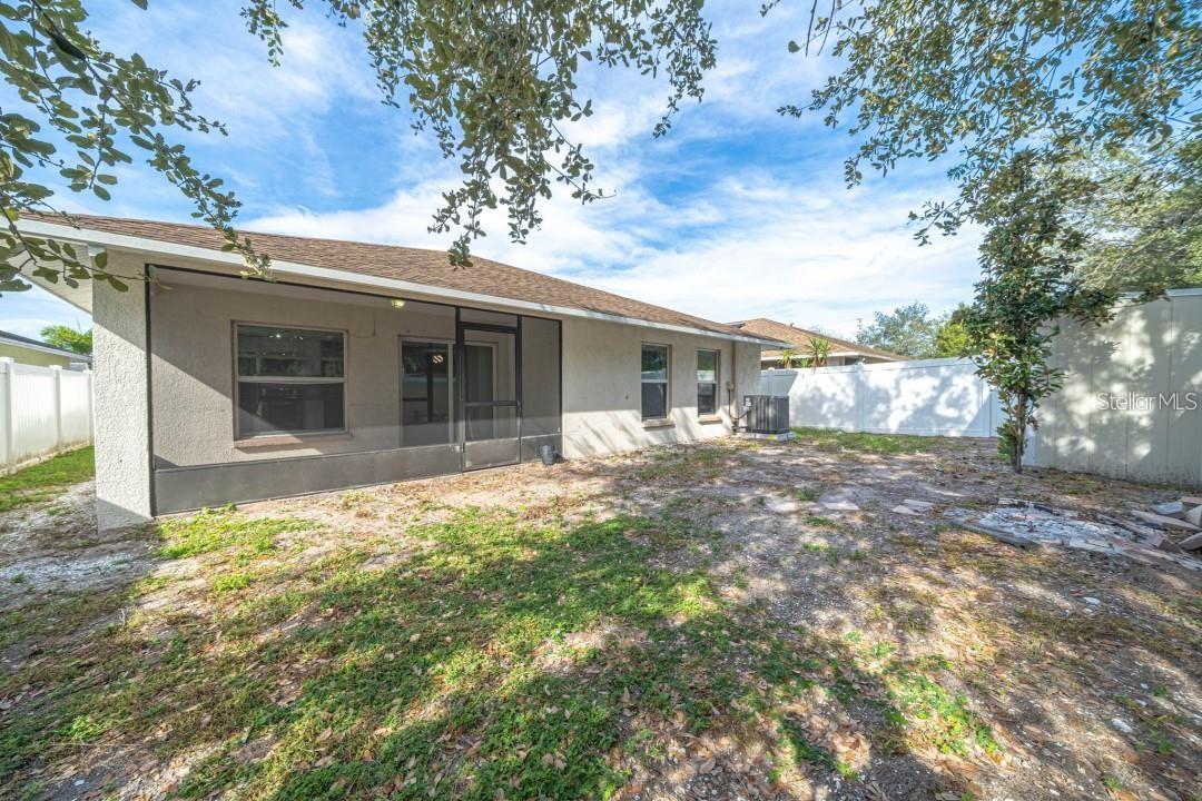 2025 PEACEFUL PALM ST, RUSKIN, FL — photo 19