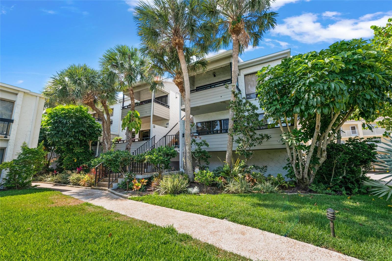 1555 TARPON CENTER DR #156, VENICE, FL — photo 2