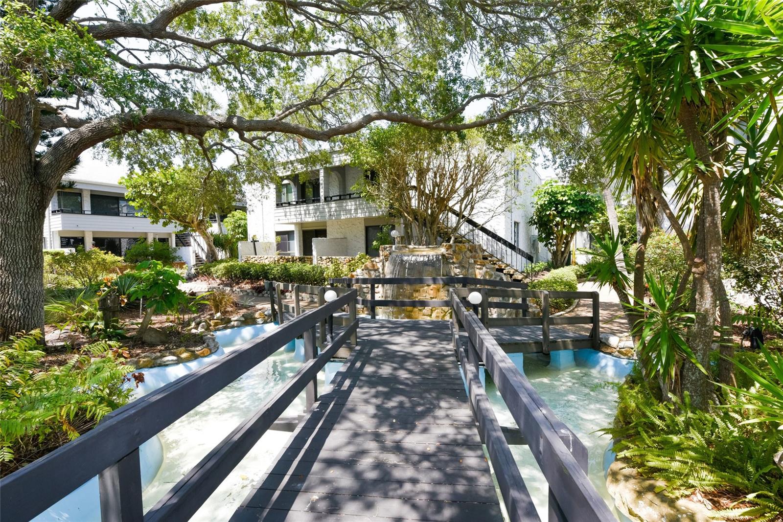 1555 TARPON CENTER DR #156, VENICE, FL — photo 32