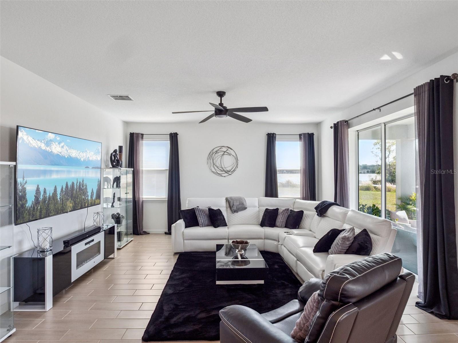 591 VIA BELLA CT, HOWEY IN THE HILLS, FL — photo 9