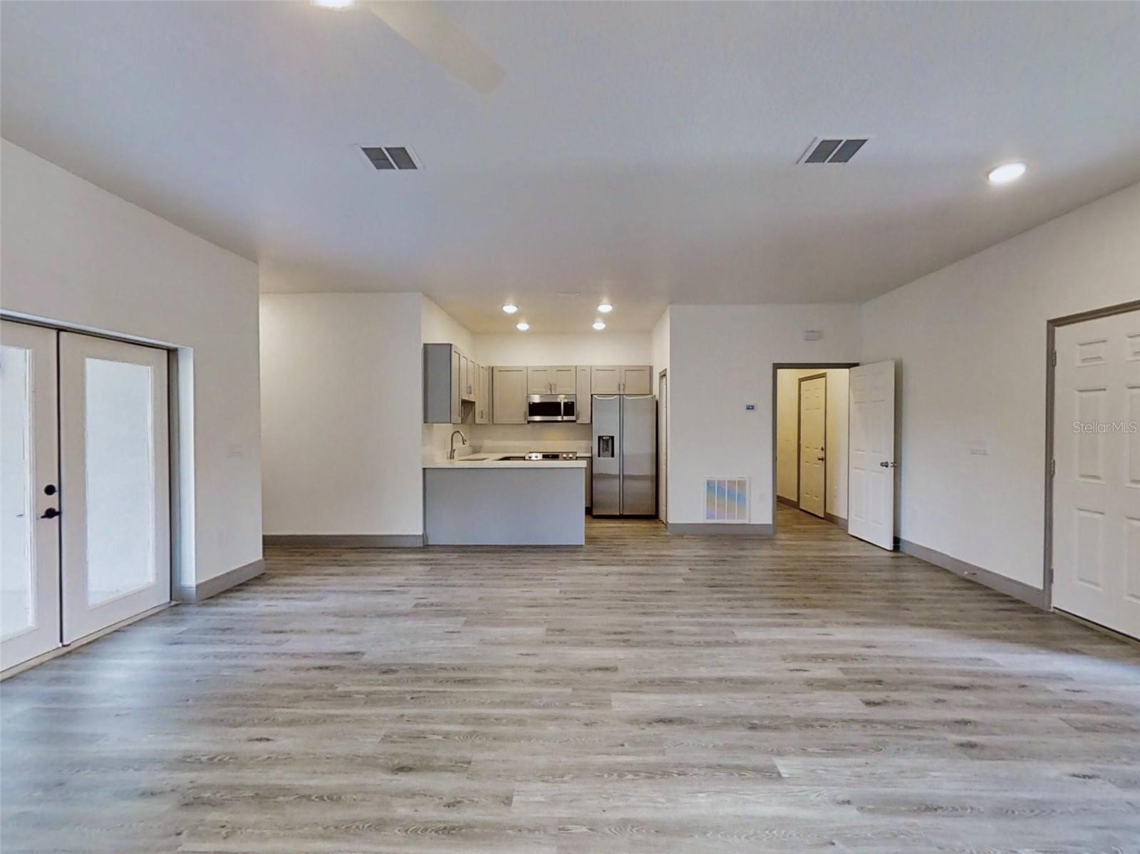 2 GUAVA LN, OCKLAWAHA, FL — photo 3