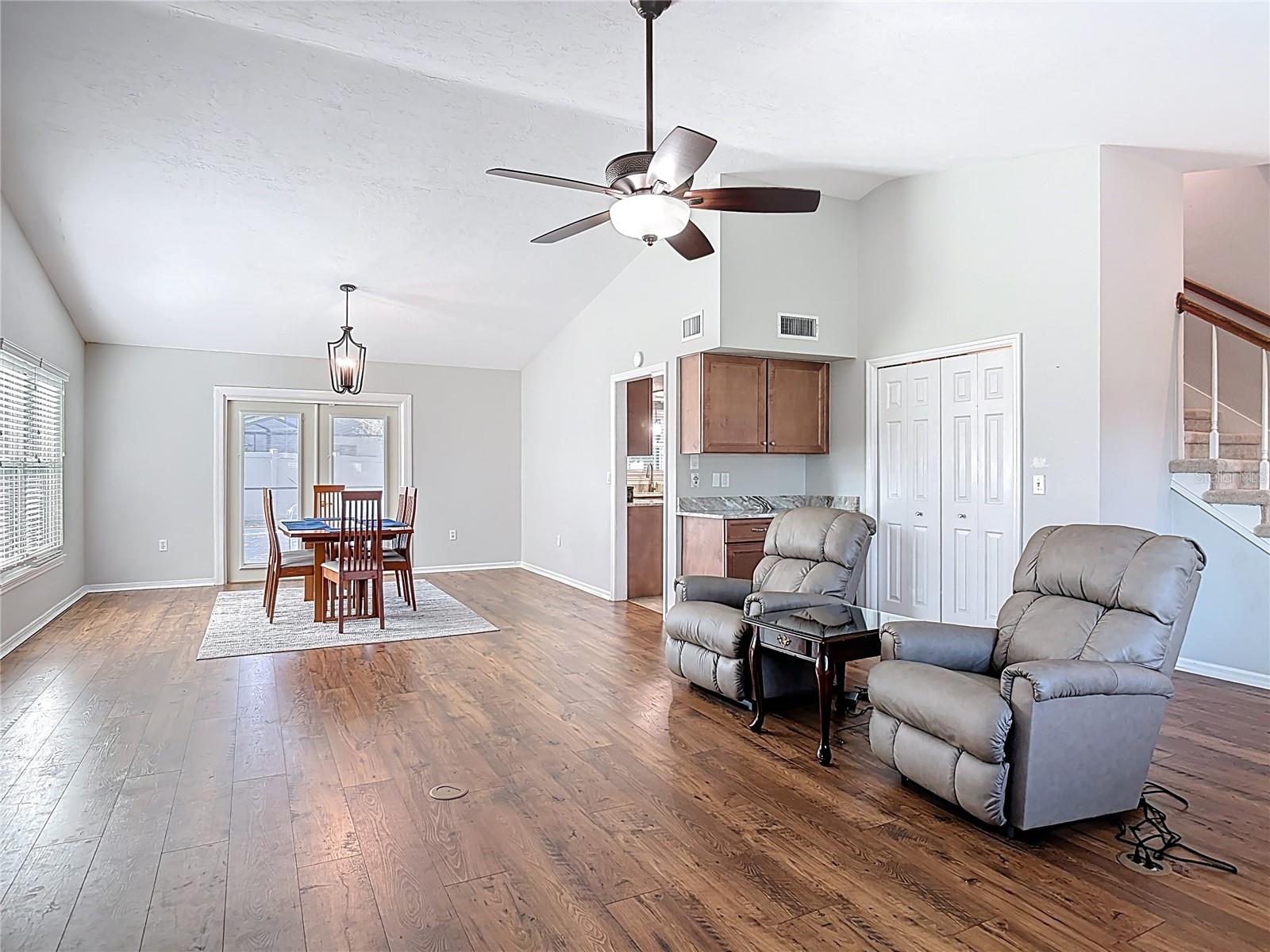 1807 VIRGINIA CT, TAVARES, FL — photo 5
