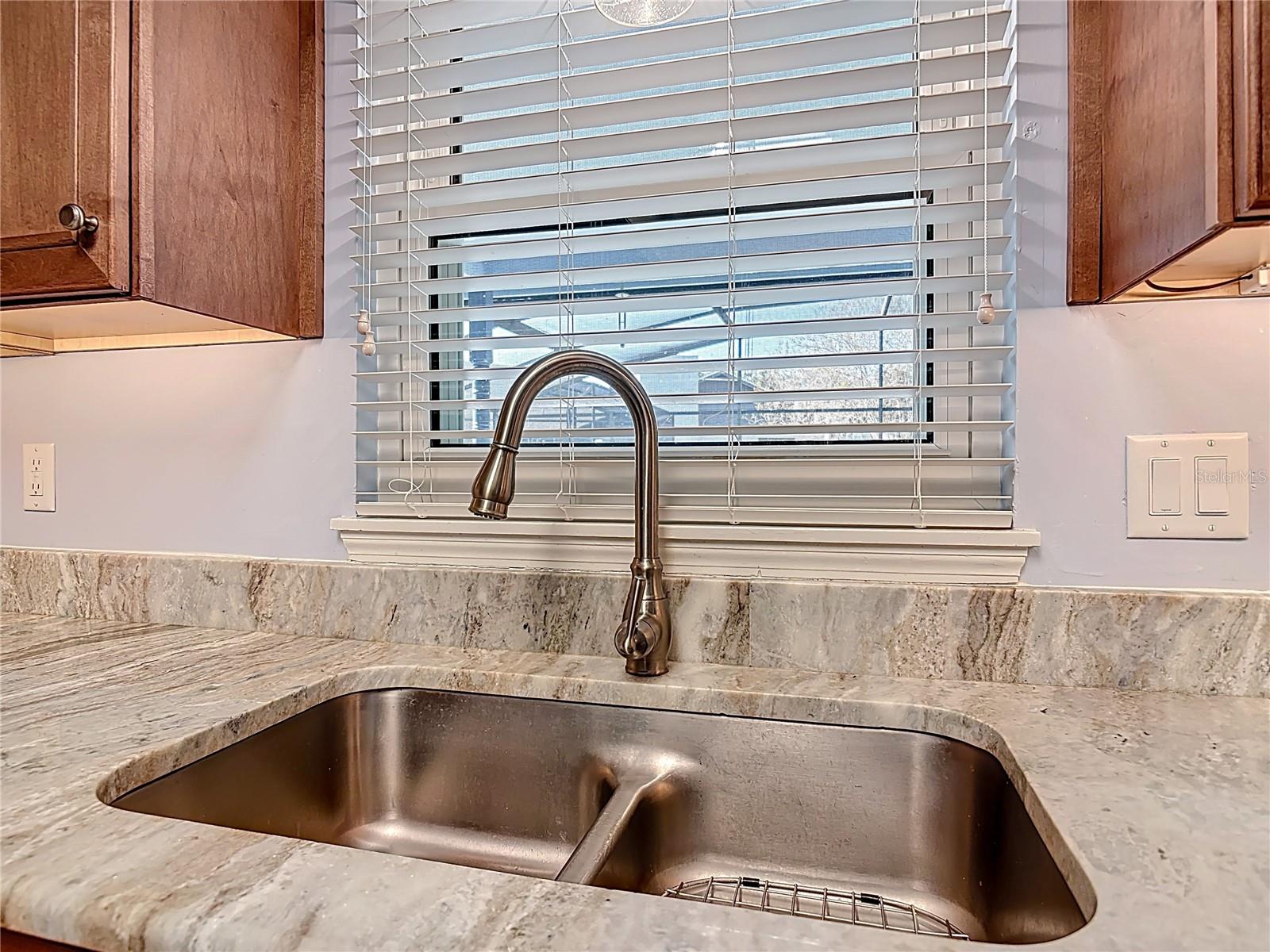 1807 VIRGINIA CT, TAVARES, FL — photo 26