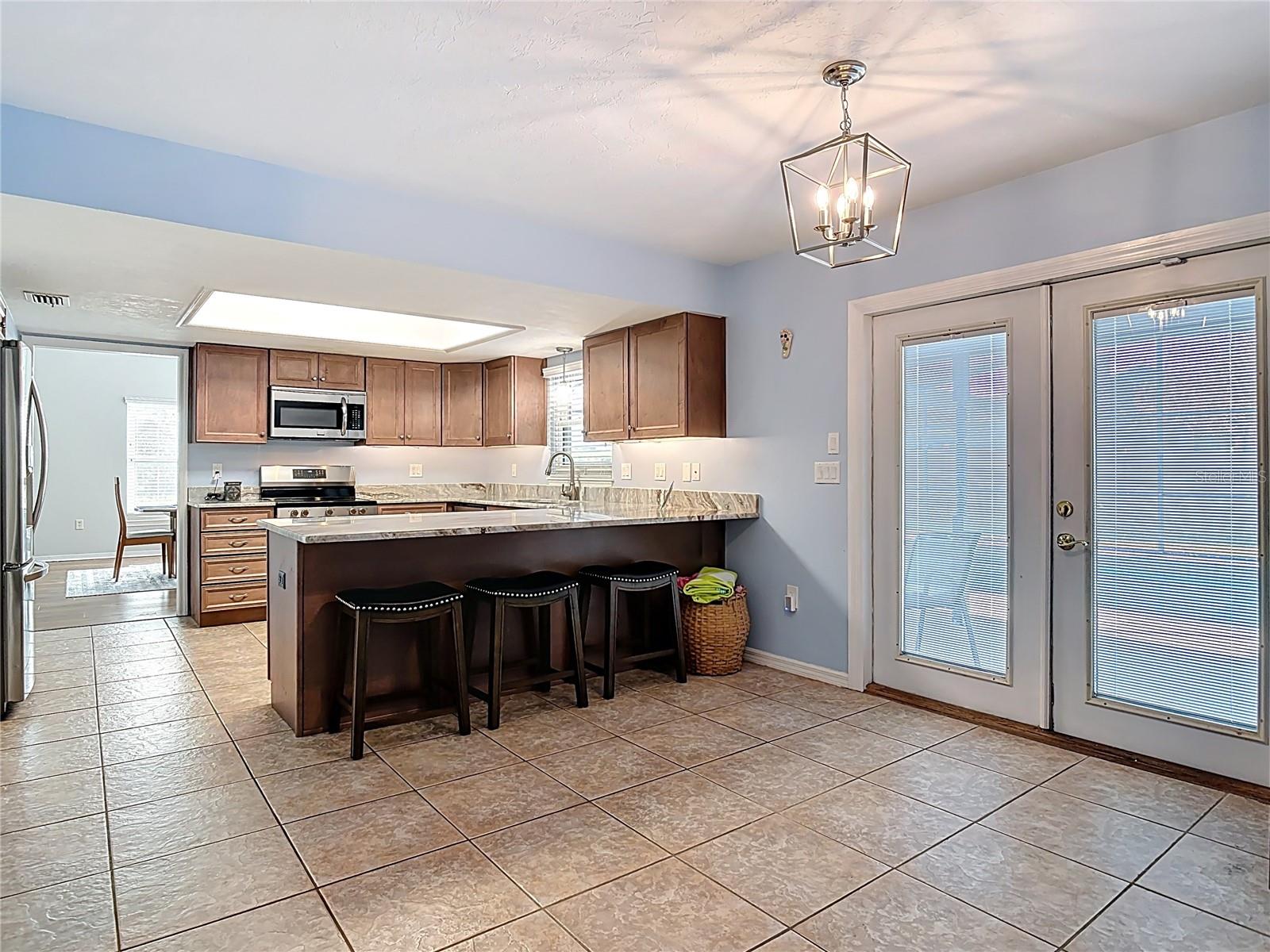 1807 VIRGINIA CT, TAVARES, FL — photo 40
