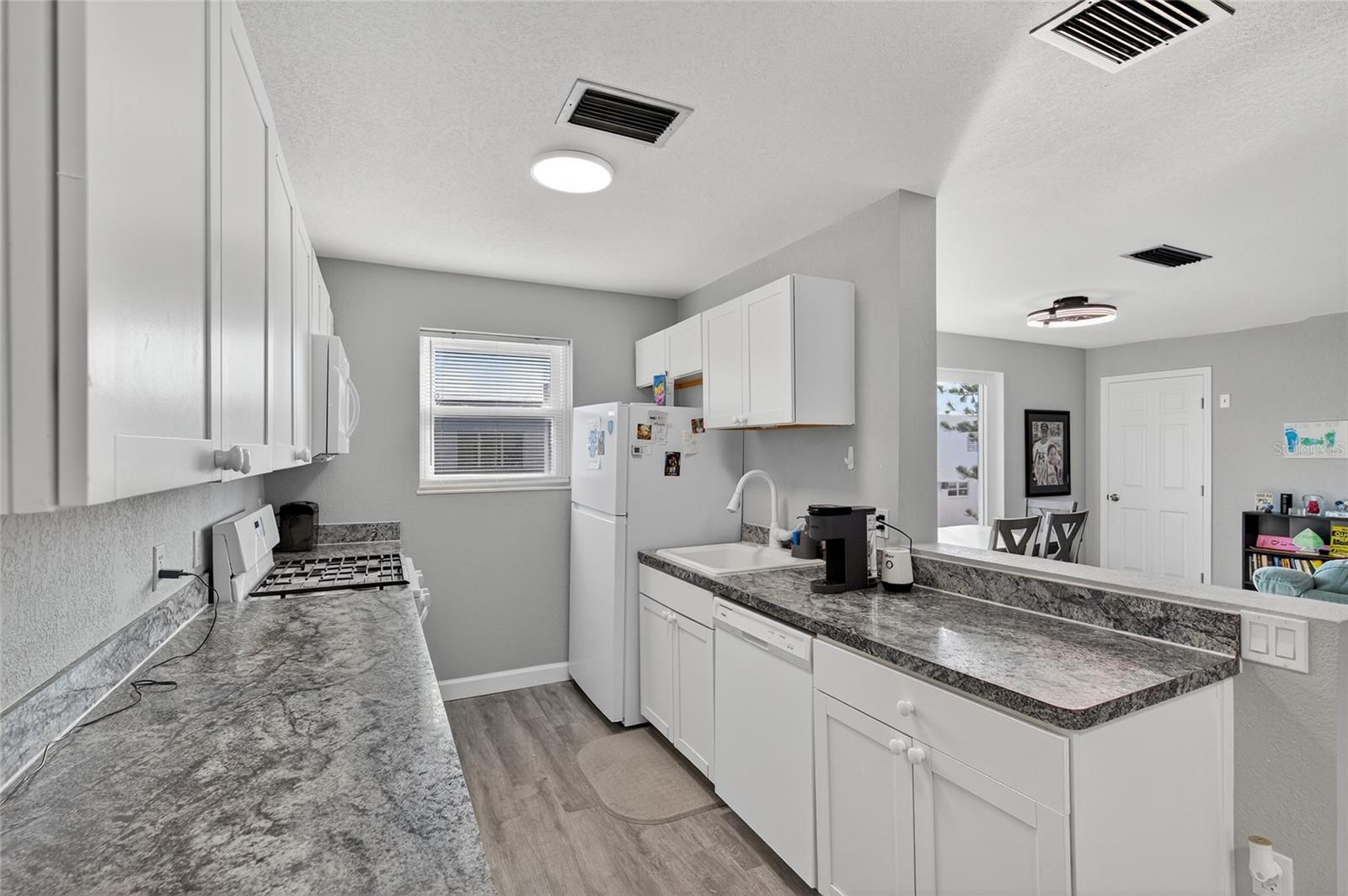 5521 80TH ST N #511, ST PETERSBURG, FL — photo 12