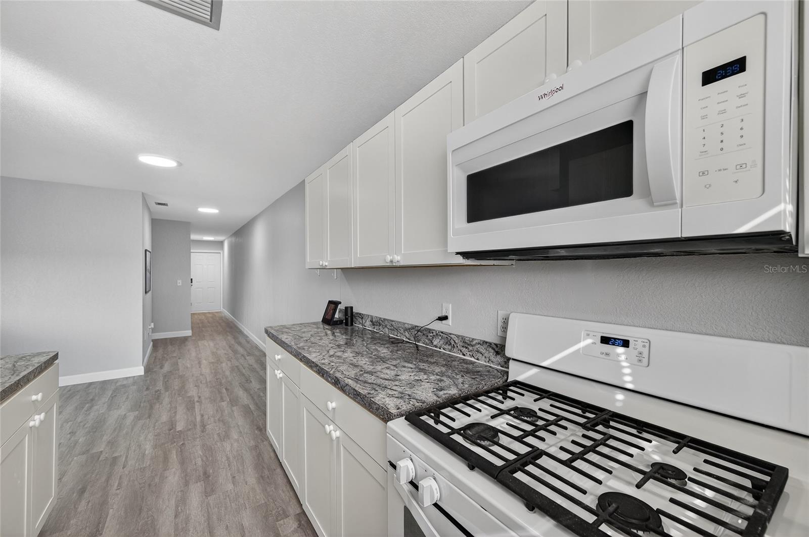 5521 80TH ST N #511, ST PETERSBURG, FL — photo 16