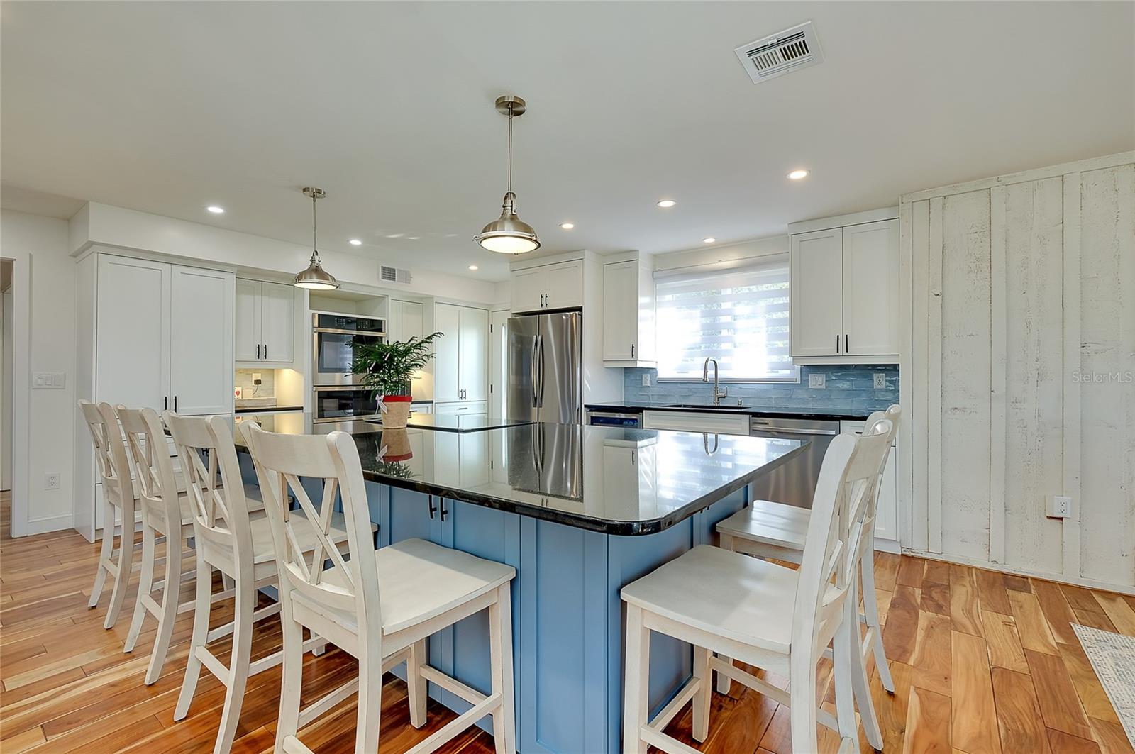 1089 BAYSHORE DR, ENGLEWOOD, FL — photo 11