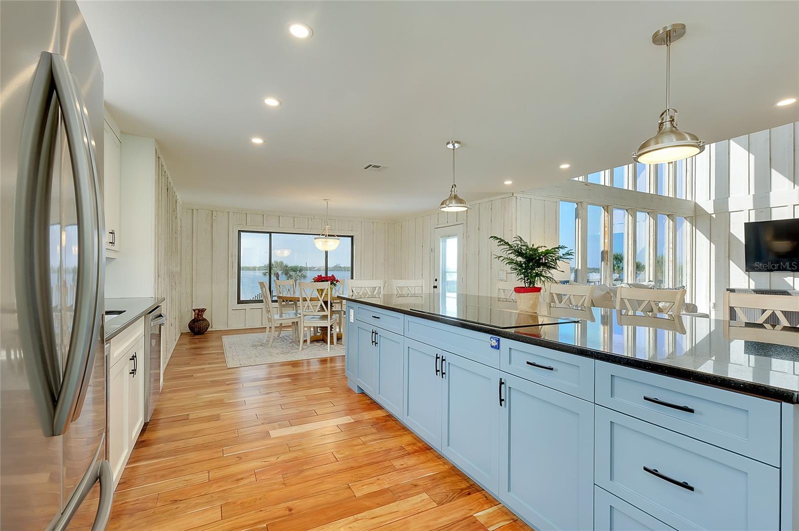 1089 BAYSHORE DR, ENGLEWOOD, FL — photo 13