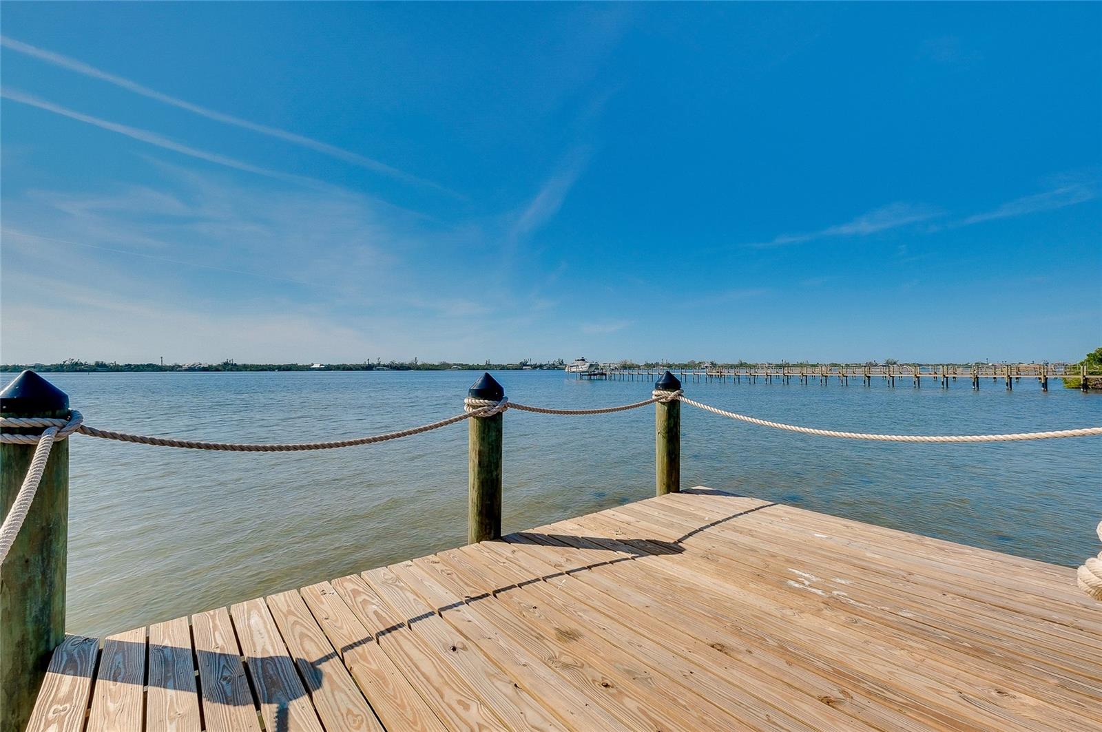 1089 BAYSHORE DR, ENGLEWOOD, FL — photo 44