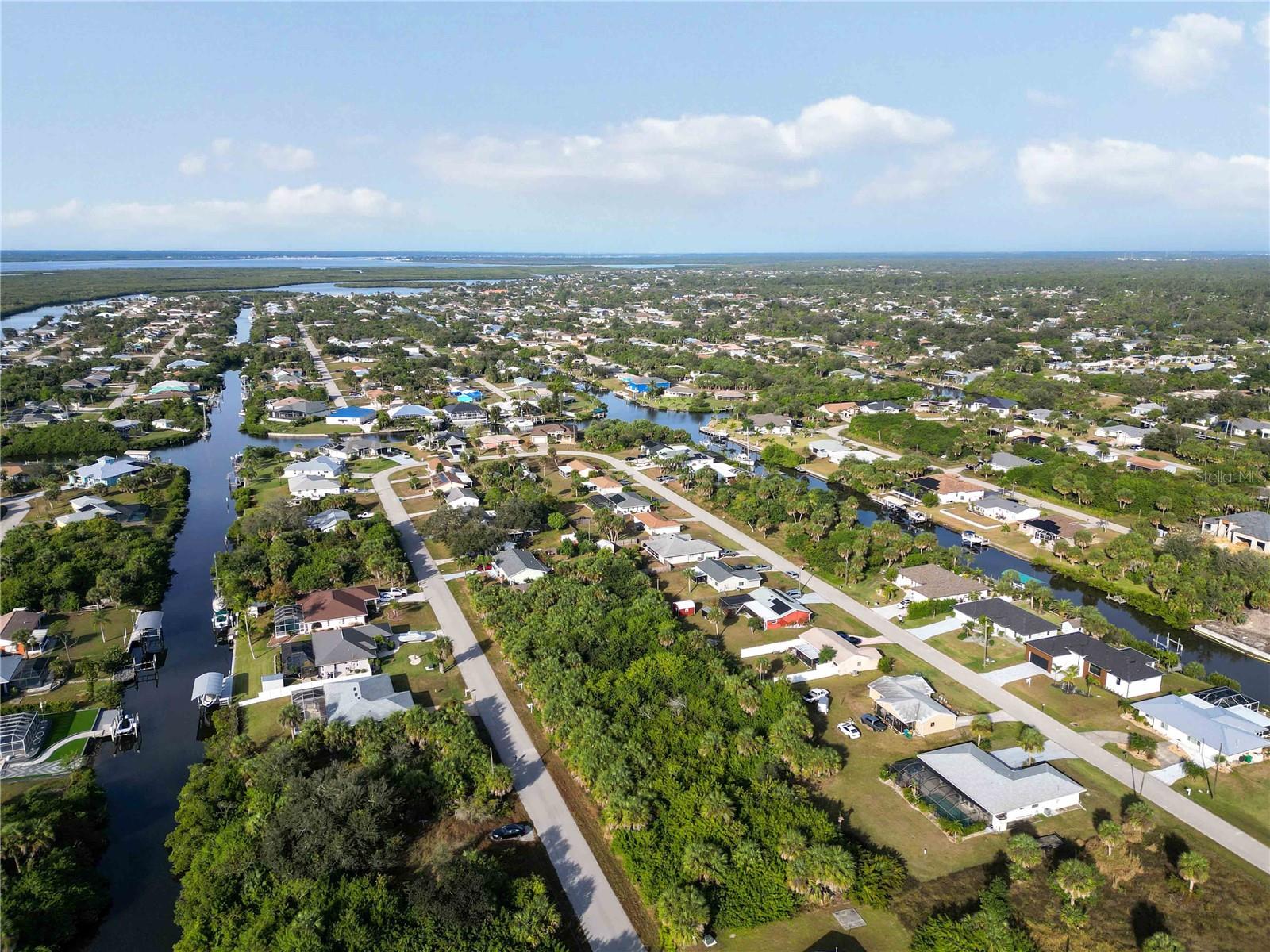 18699 ASHCROFT CIR, PORT CHARLOTTE, FL — photo 14