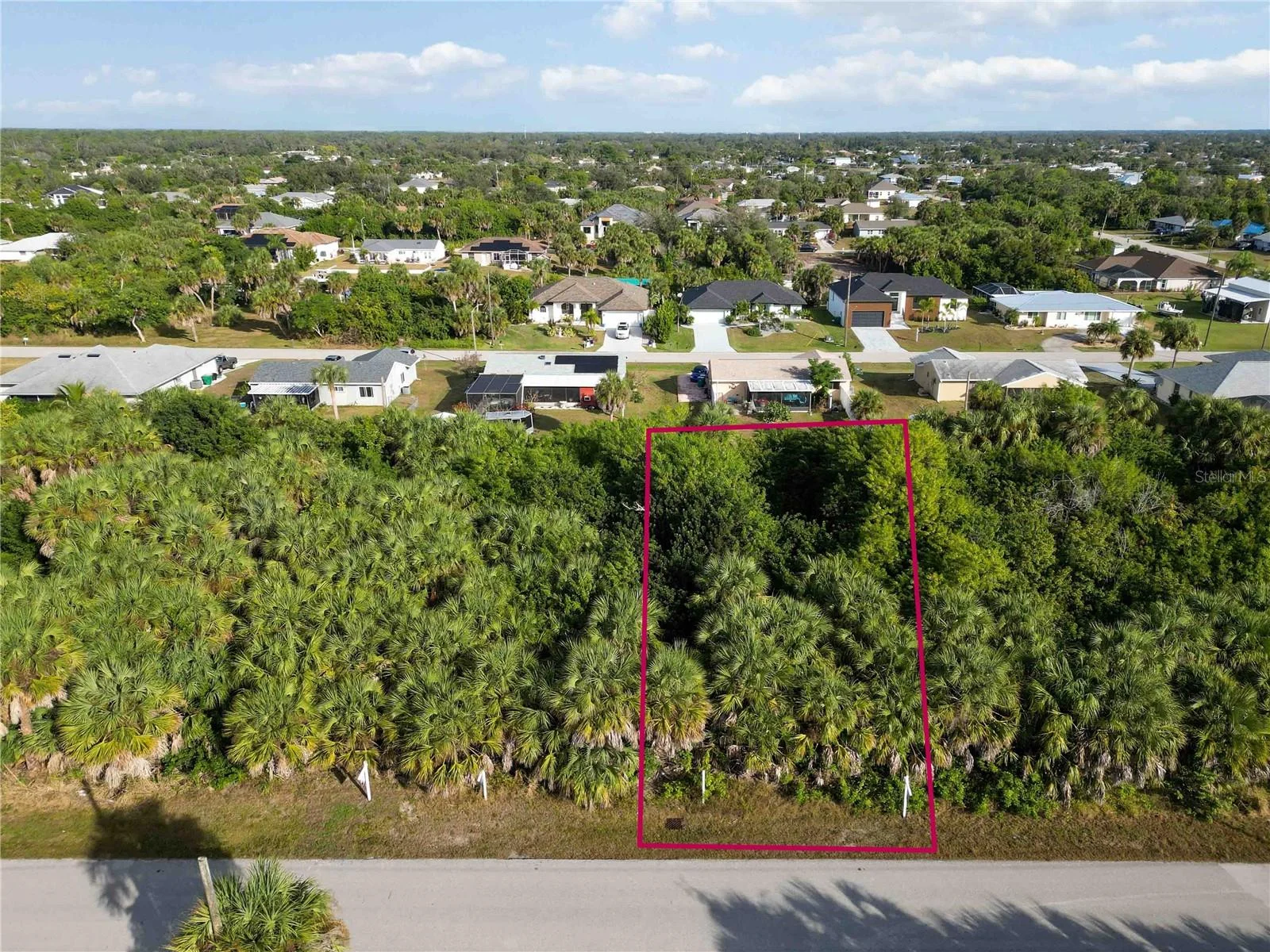 18707 ASHCROFT CIR, PORT CHARLOTTE, FL — photo 1