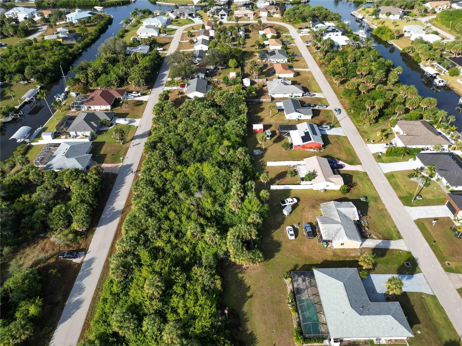 18707 ASHCROFT CIR, PORT CHARLOTTE, FL — photo 32