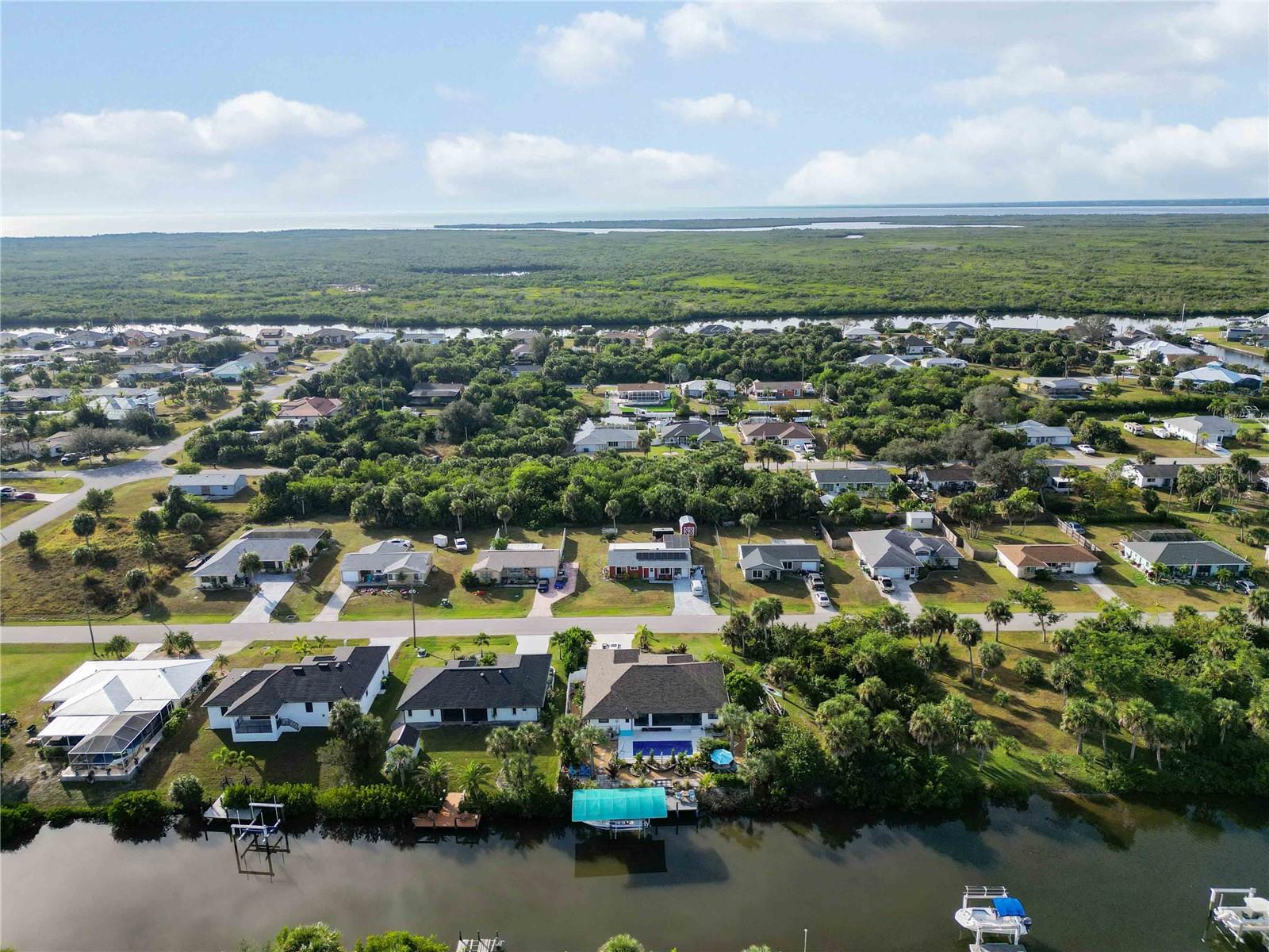 18707 ASHCROFT CIR, PORT CHARLOTTE, FL — photo 45