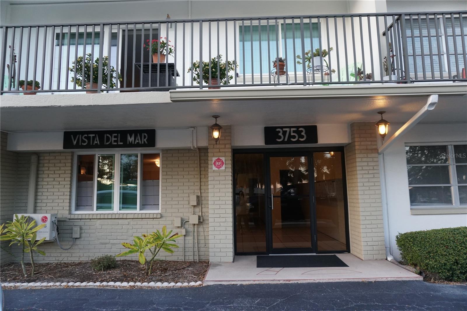 3753 46TH AVE S #12, ST PETERSBURG, FL — photo 24