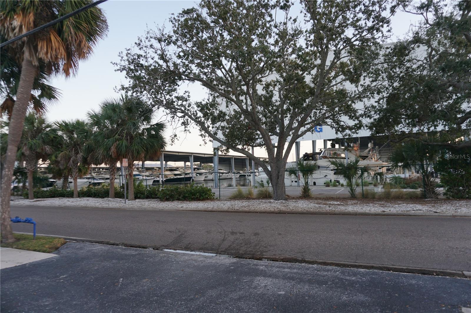 3753 46TH AVE S #12, ST PETERSBURG, FL — photo 26