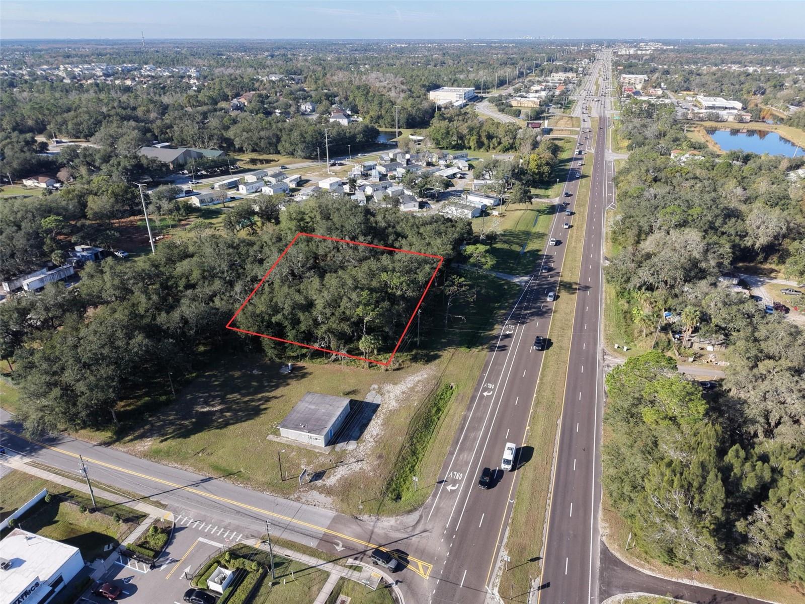 15192 E COLONIAL DR, ORLANDO, FL
