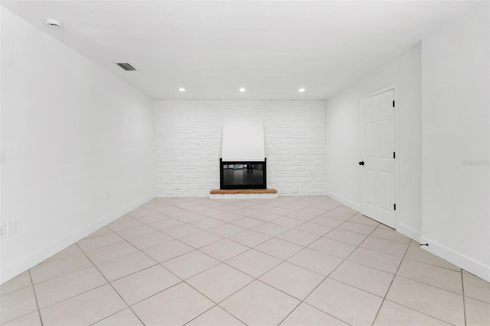 1106 HUMMINGBIRD LN, BRANDON, FL — photo 21