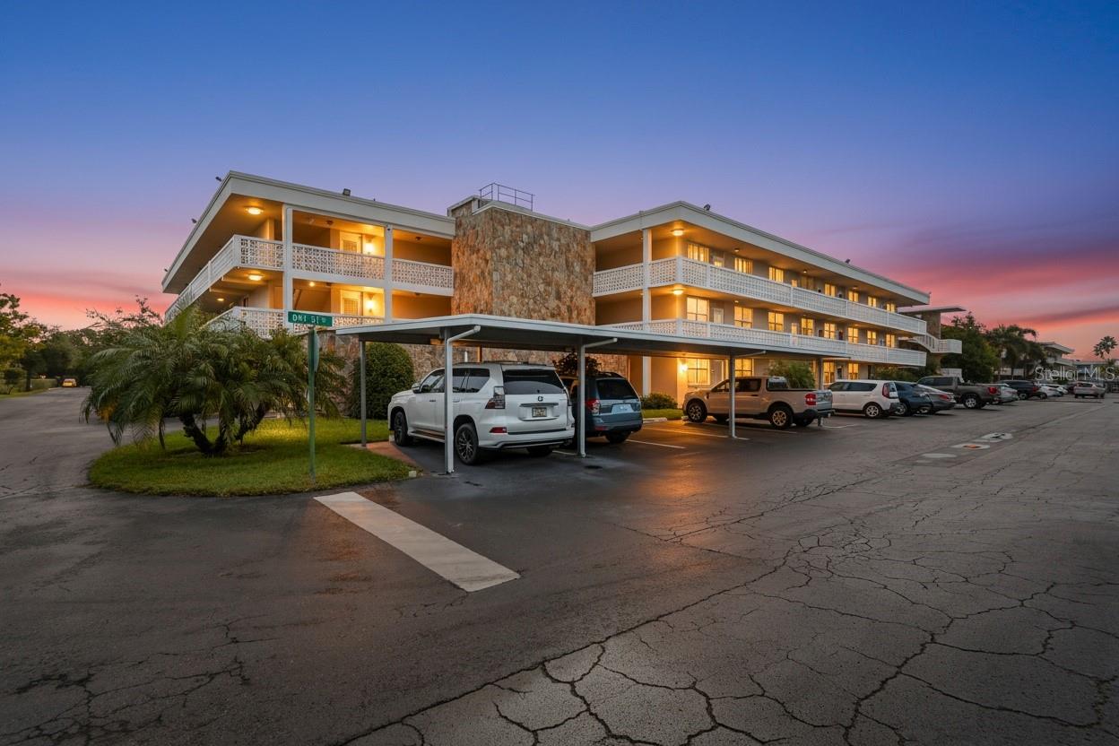 5095 BAY ST NE #210, ST PETERSBURG, FL — photo 2