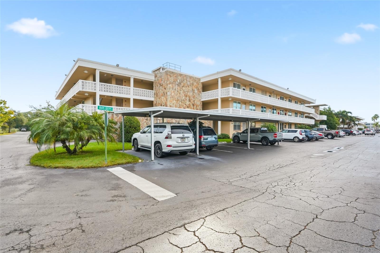 5095 BAY ST NE #210, ST PETERSBURG, FL — photo 4