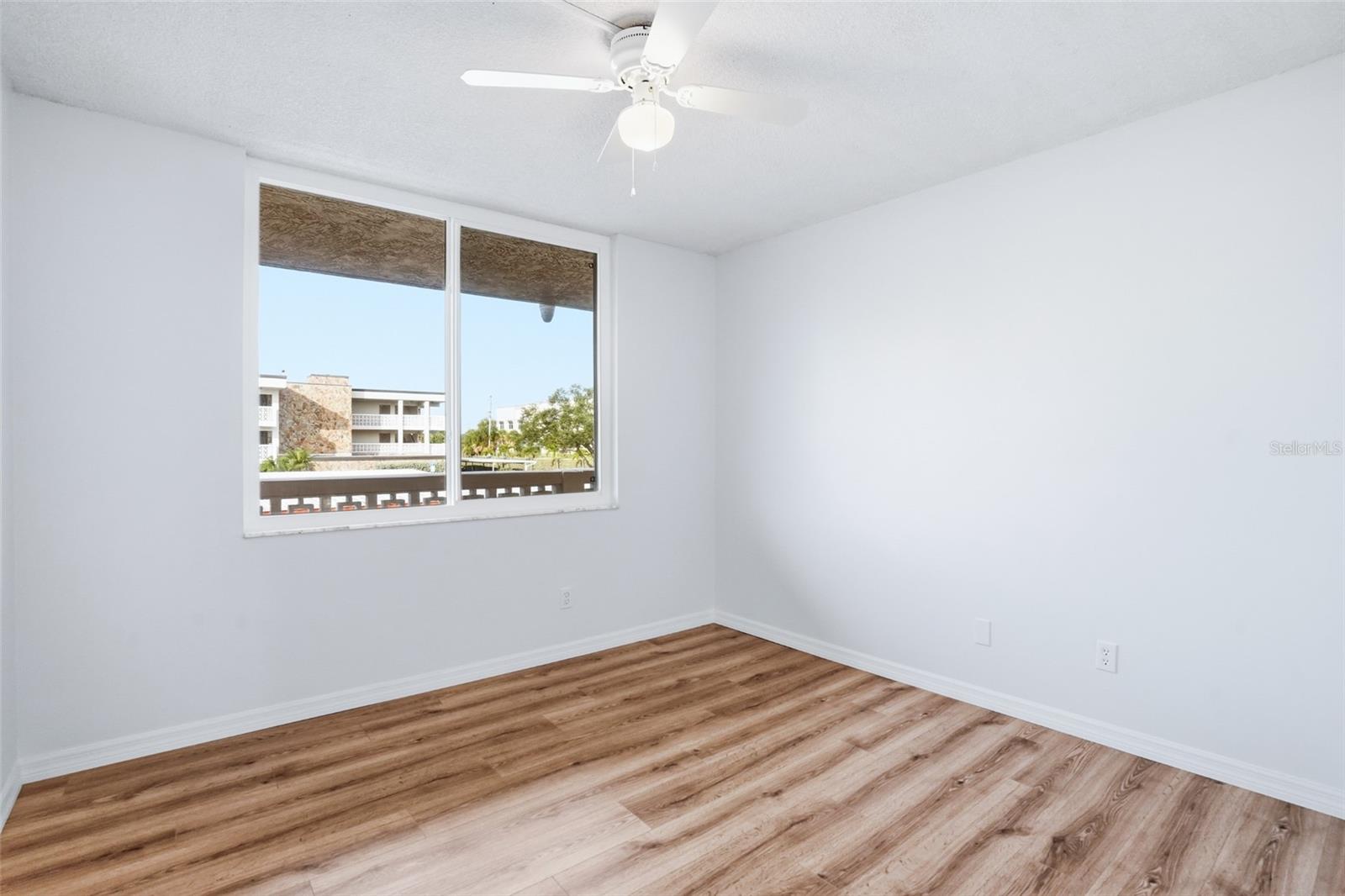 5095 BAY ST NE #210, ST PETERSBURG, FL — photo 21