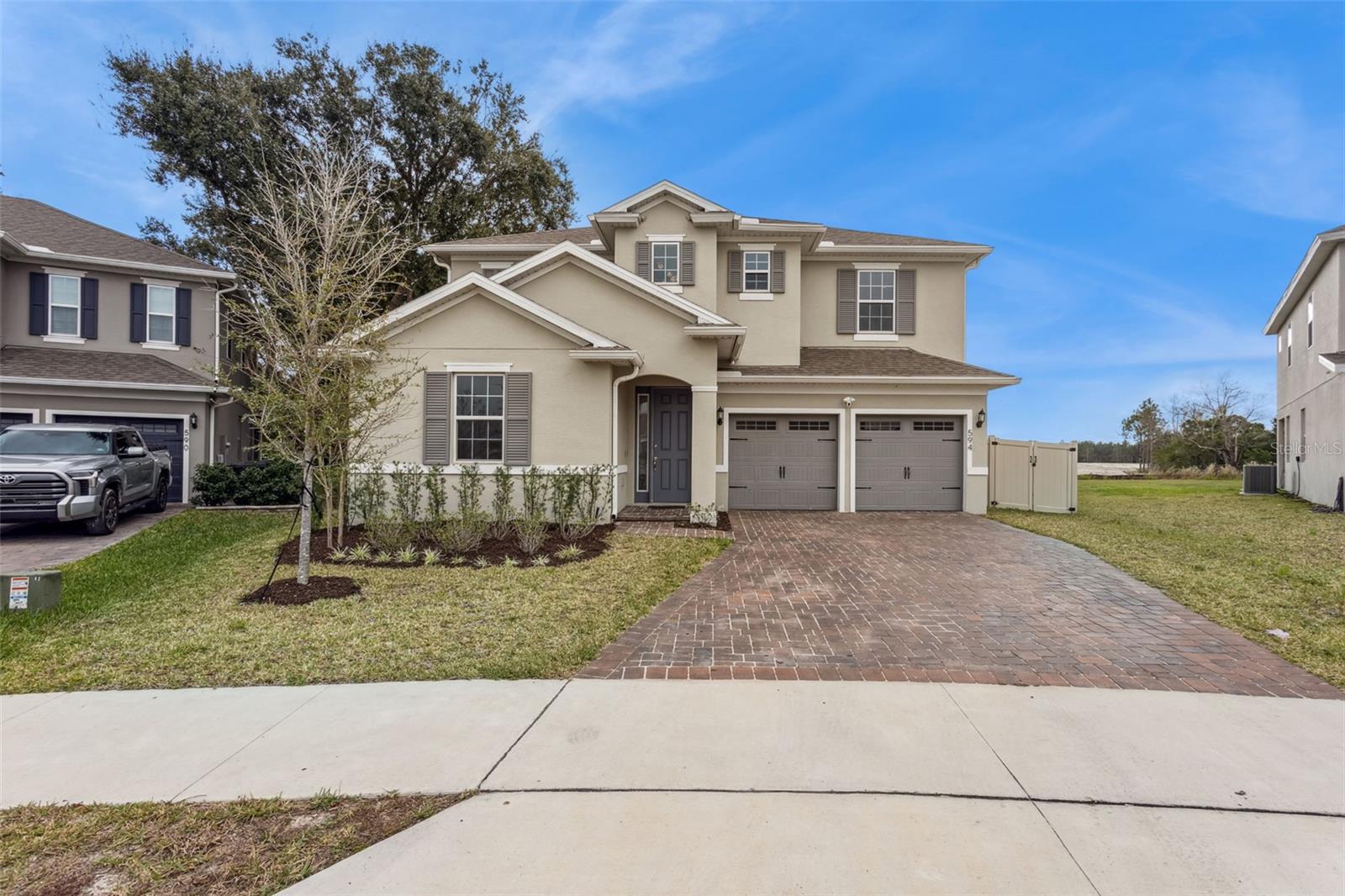 594 VIA BELLA CT, HOWEY IN THE HILLS, FL