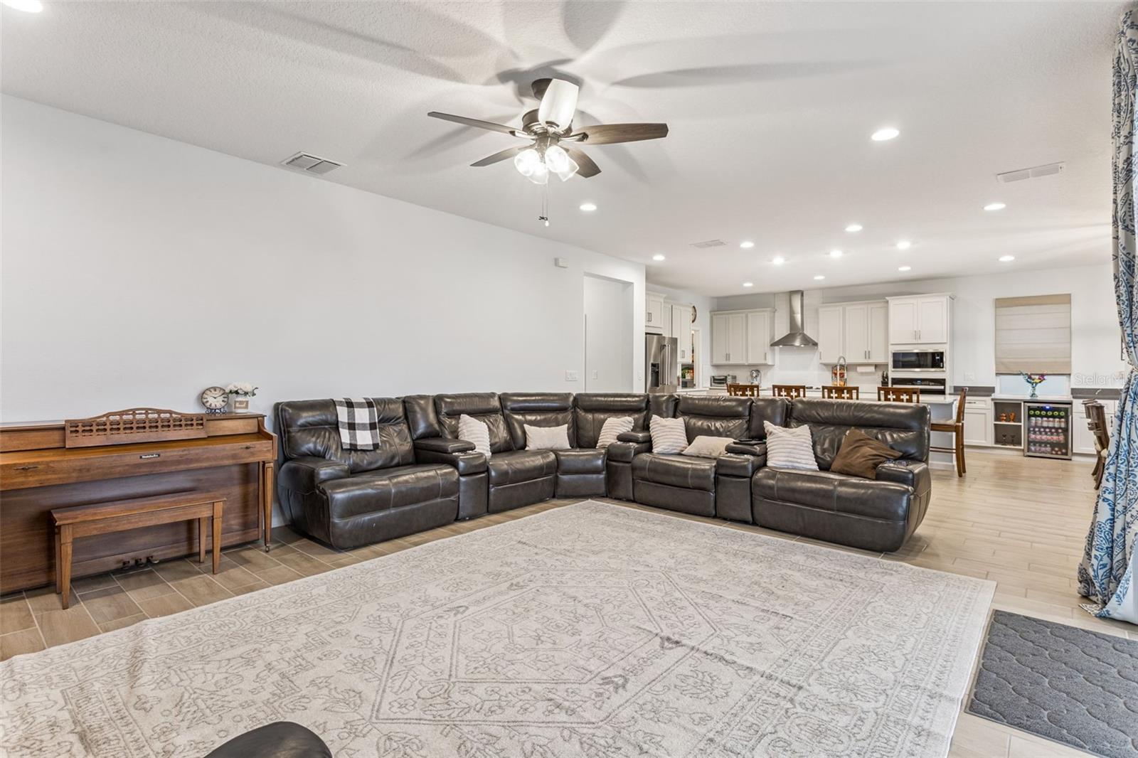 594 VIA BELLA CT, HOWEY IN THE HILLS, FL — photo 11