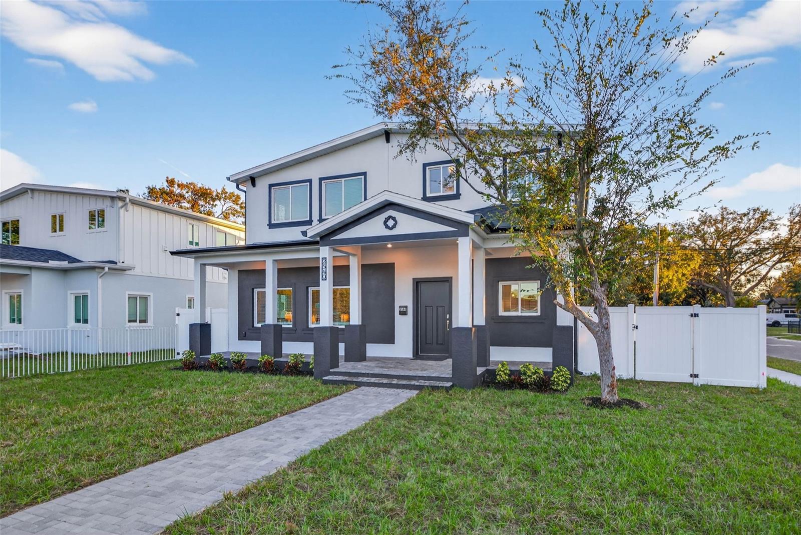 2540 34TH AVE N, ST PETERSBURG, FL — photo 2