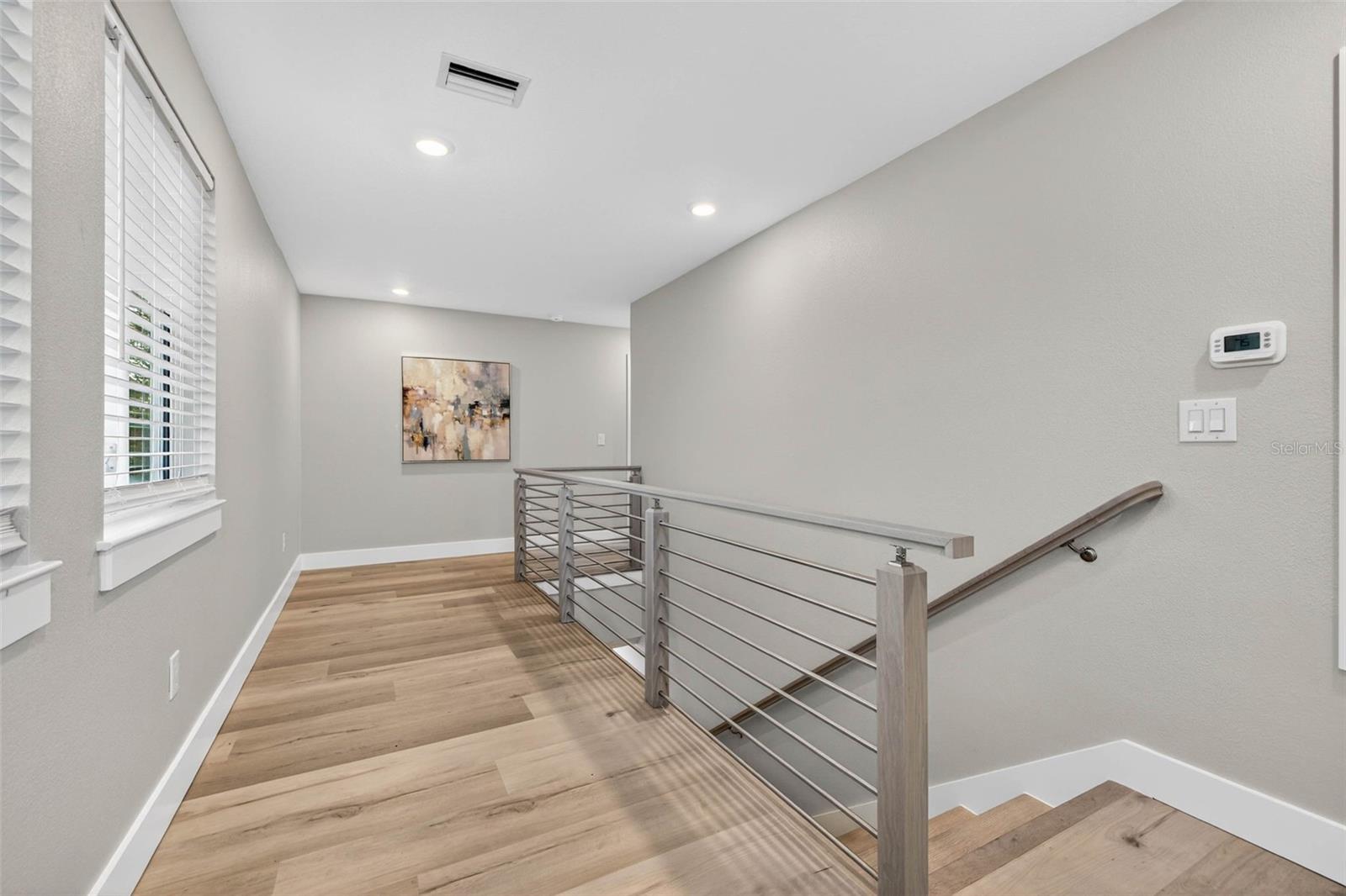 2540 34TH AVE N, ST PETERSBURG, FL — photo 29