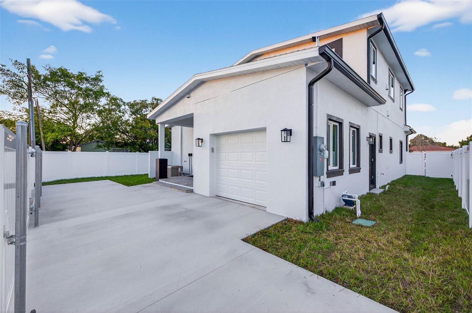 2540 34TH AVE N, ST PETERSBURG, FL — photo 41