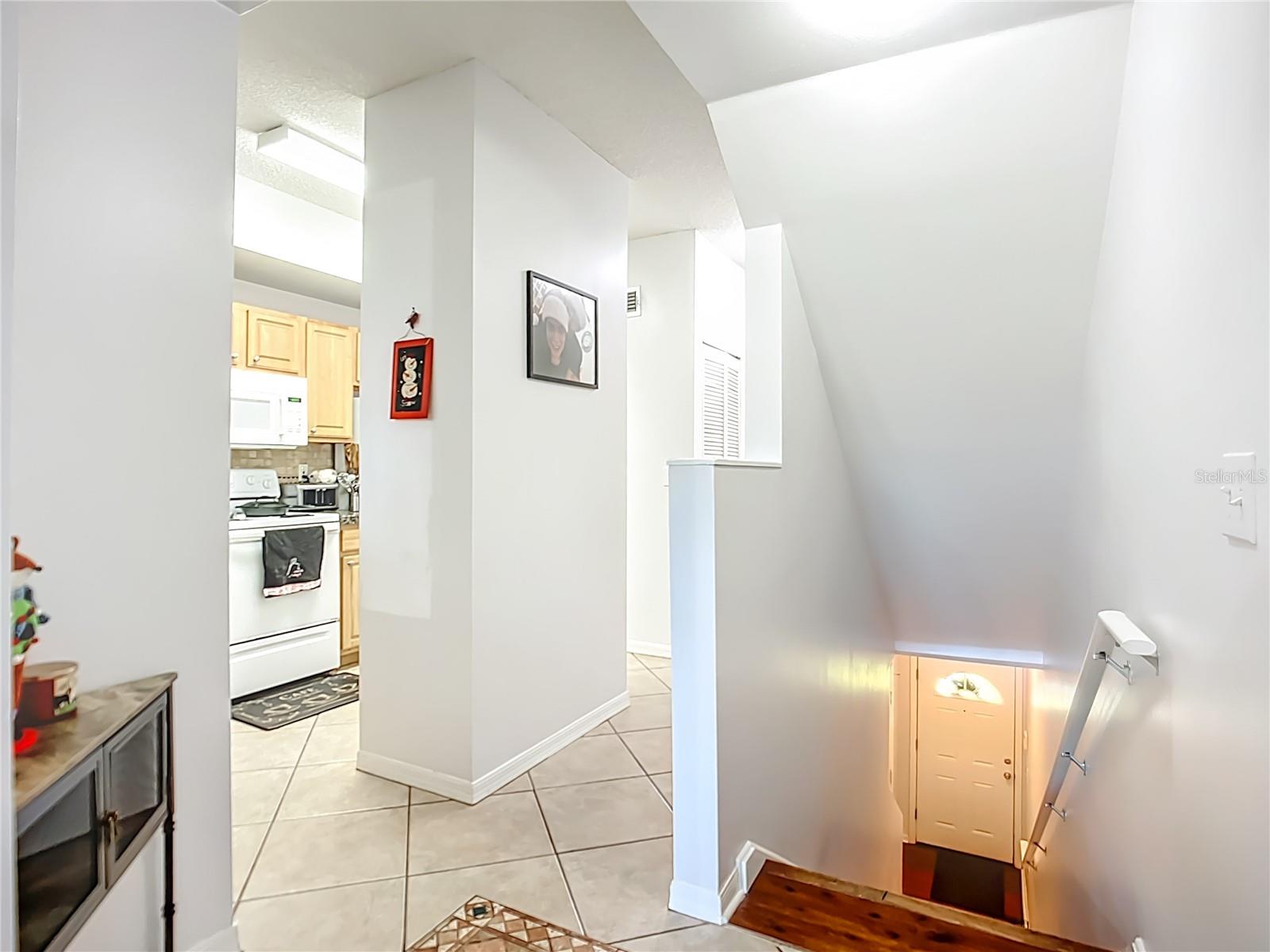 4990 BARALDI CIR #209, SARASOTA, FL — photo 4